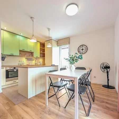 Reymonta Vivid Space By Bookinghost Апартаменты