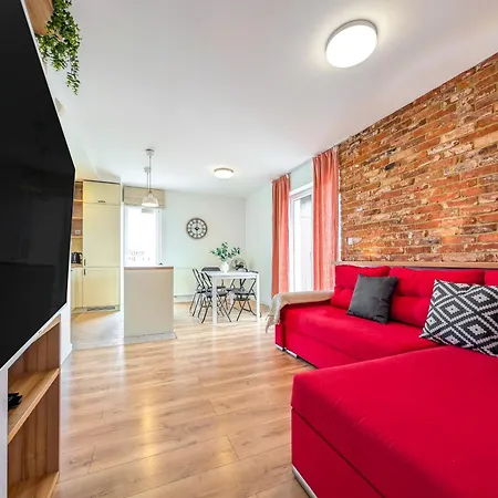 Апартаменты Reymonta Vivid Space By Bookinghost