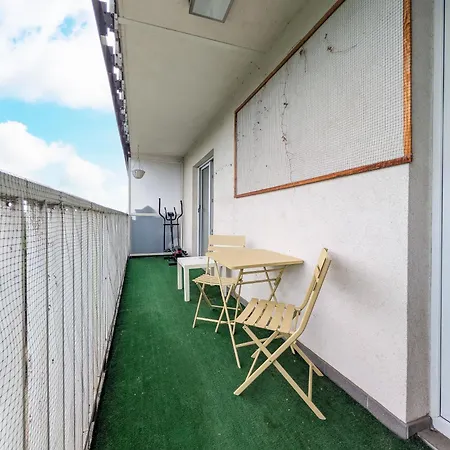 Апартаменты Reymonta Vivid Space By Bookinghost Вроцлав