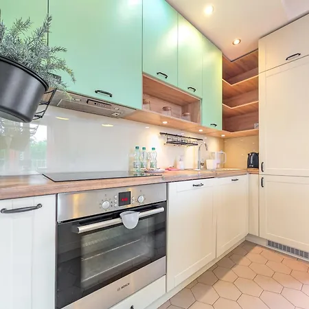 Apartman Reymonta Vivid Space By Bookinghost *