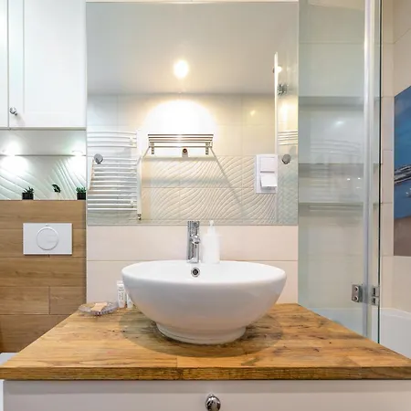 Reymonta Vivid Space By Bookinghost Apartmán Vratislav